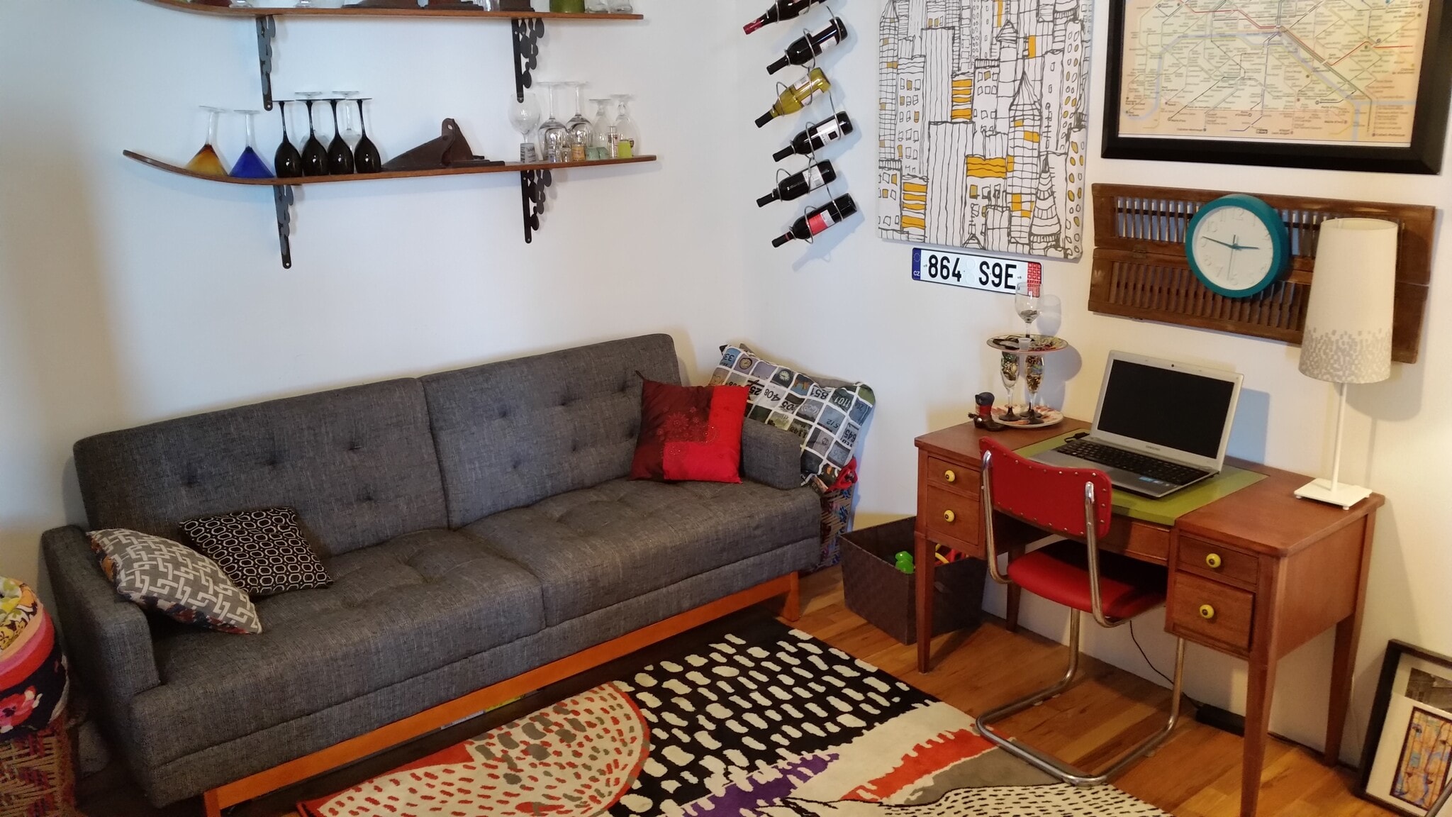 Extra space for office, den or 2nd bedroom - 2261 Blake Street