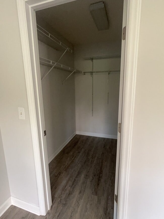 Building Photo - Ready for Now! Located in Raleigh. 3 Story...