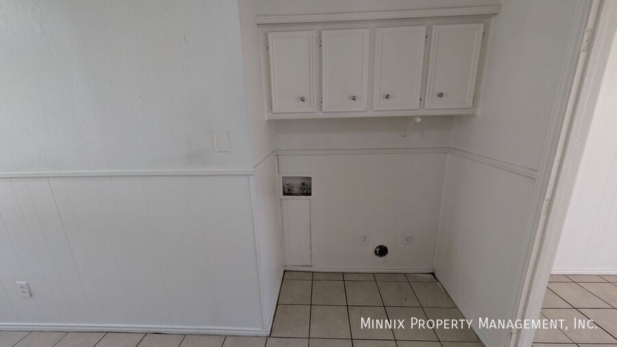 Building Photo - 5716 Brownfield Dr