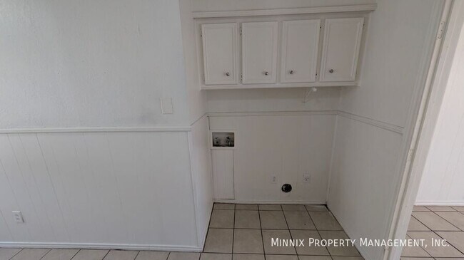 Building Photo - 5716 Brownfield Dr