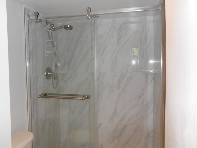 Building Photo - 300 Scotia Dr