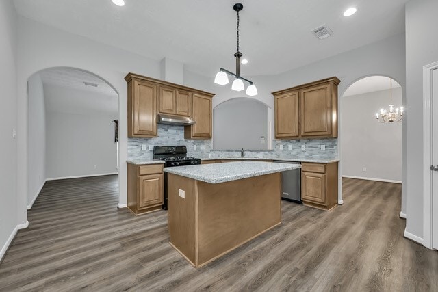 Building Photo - 15838 Pleasant Green Cir