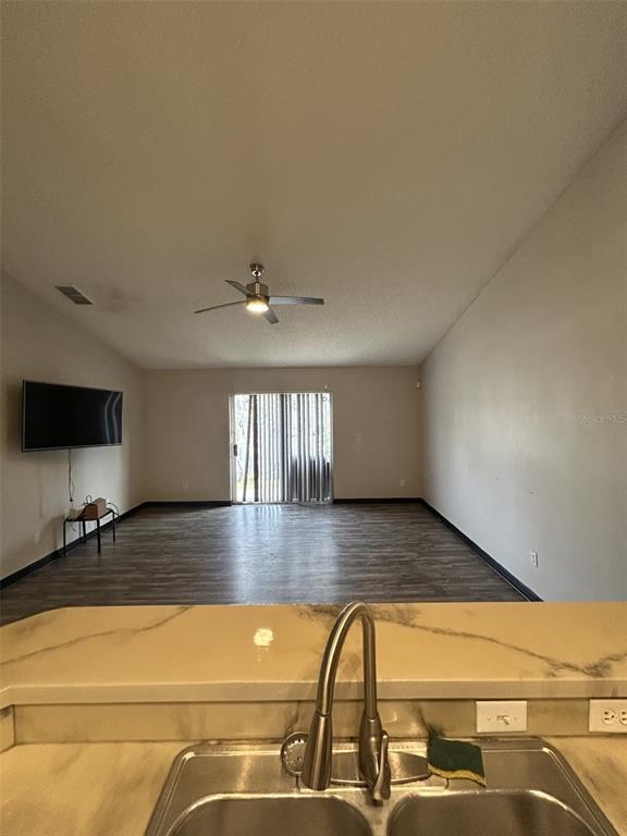 Building Photo - 2639 Winchester Cir