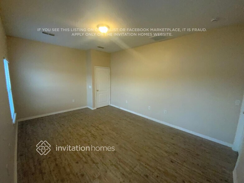 Building Photo - 3904 Emerald Tree Ln