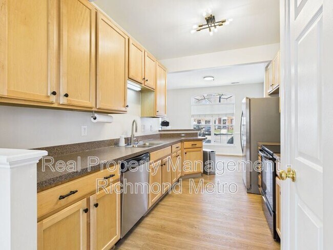 Building Photo - 1149 Grand Brook Dr