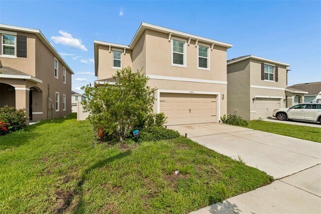 Building Photo - 17053 Oval Rum Dr