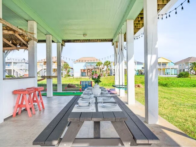 Building Photo - 986 Bahama Dr