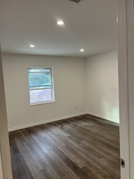 Building Photo - 4011 N 38th St