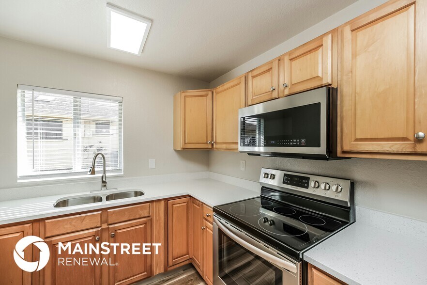 Building Photo - 1318 Arrow St