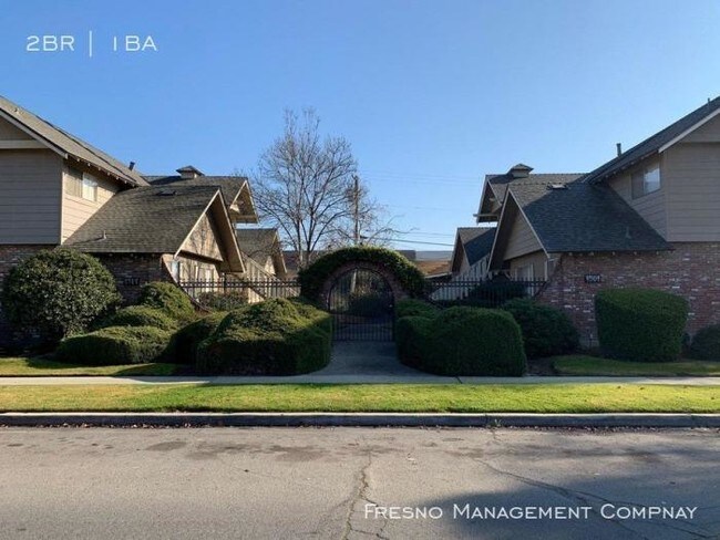 Building Photo - 2 bedroom in Fresno CA 93726