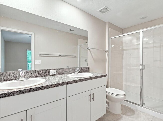 Building Photo - 13432 Crest Lake Dr