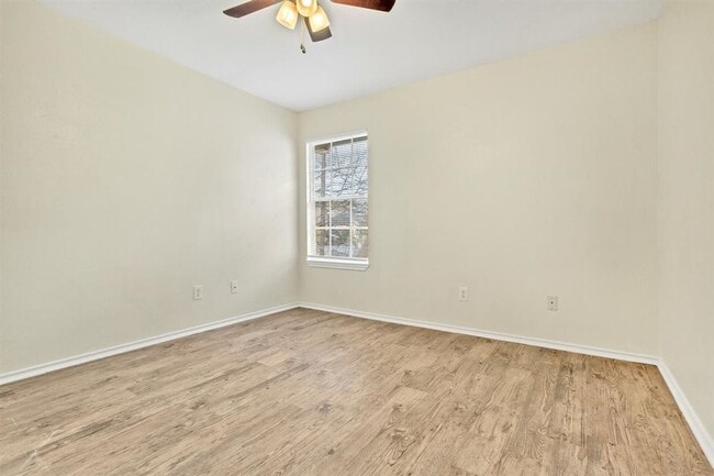 Building Photo - 1722 Rawhide Loop