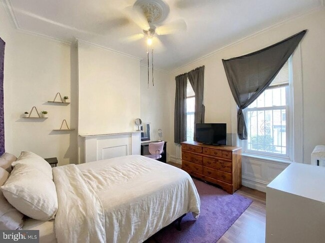 Building Photo - 2030 N Gratz St