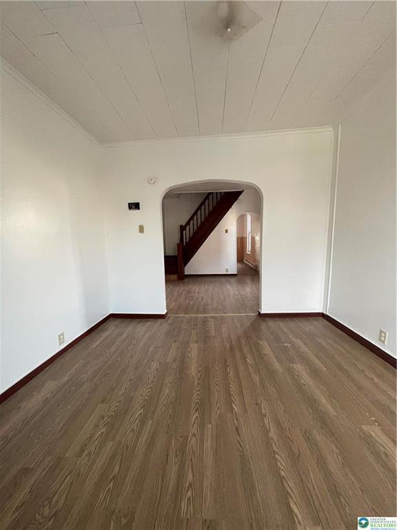 Building Photo - 638 Park St