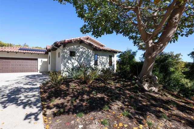 Building Photo - 14827 Rancho Santa Fe Farms Rd