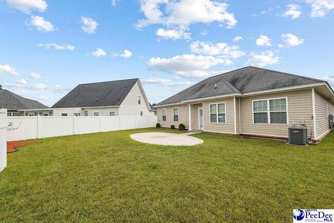 Building Photo - 1365 Millbank Dr