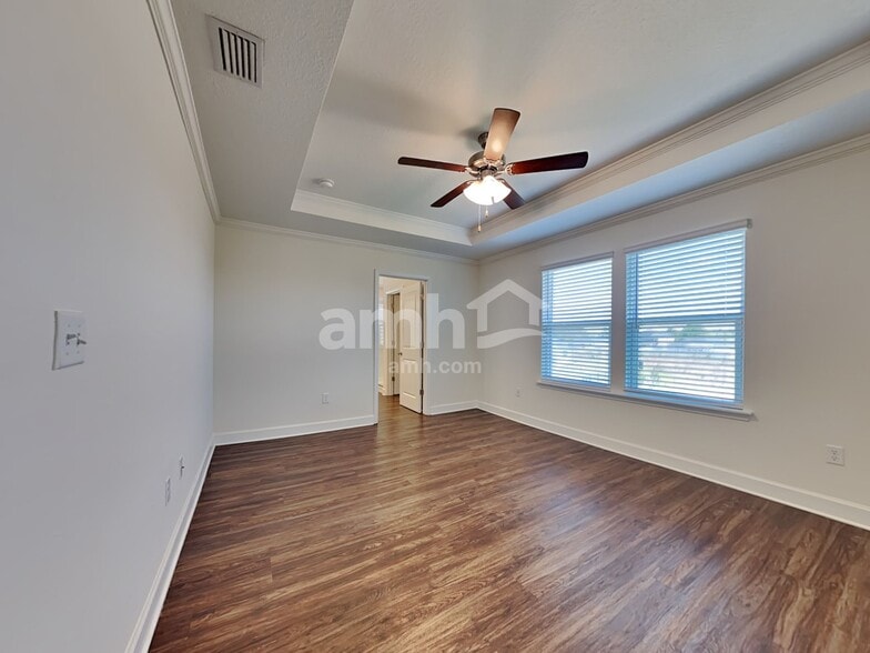 Building Photo - 1155 Tan Tara Trail