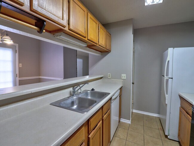 Building Photo - 9203 Danforth Way