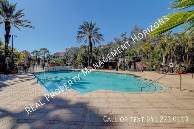 Building Photo - 4174 Central Sarasota Pkwy