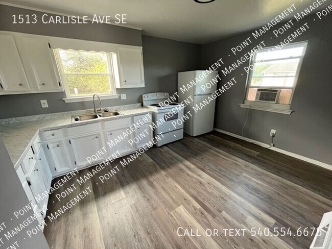 Building Photo - 1513 Carlisle Ave SE