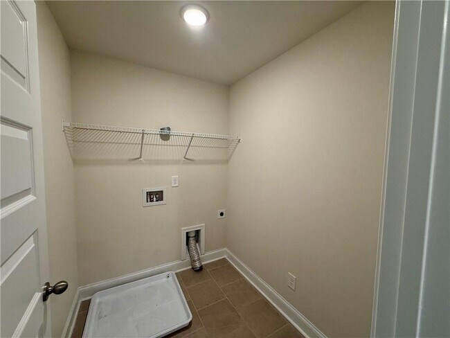 Building Photo - 3811 Brookburn Pk
