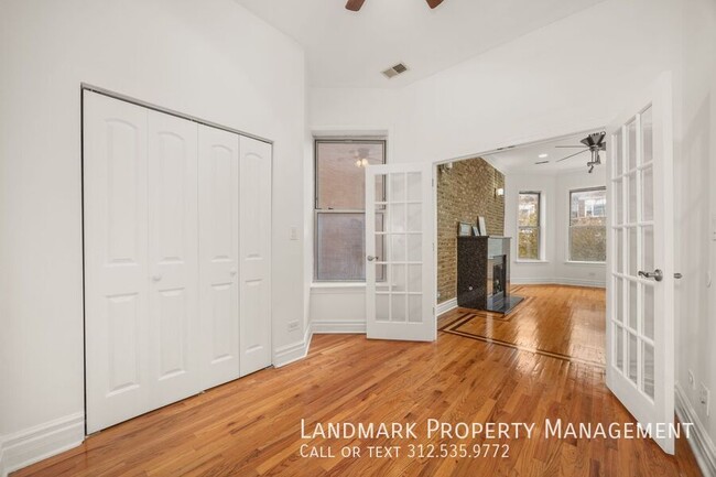 Building Photo - 4856 S Prairie Ave