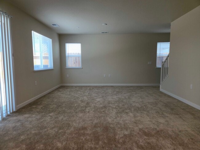Building Photo - Vacant- Must Apply to schedule viewing