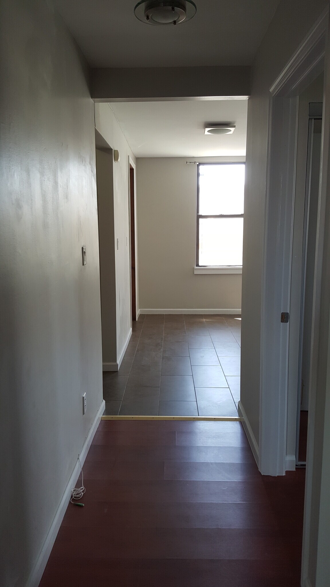 Building Photo - 14 Skillman Ave