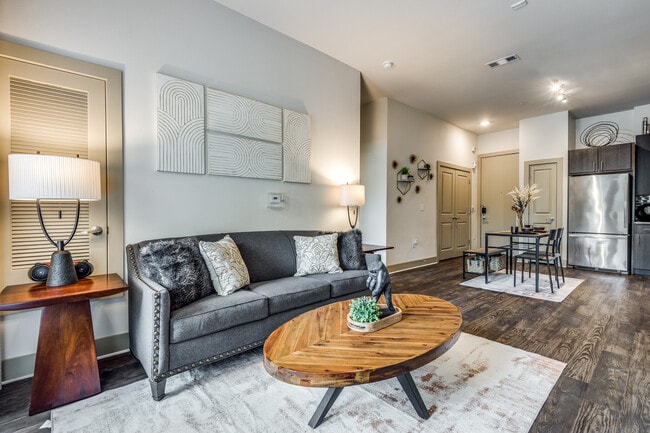 Building Photo - Ask About Our Multiple Specials – You Coul...