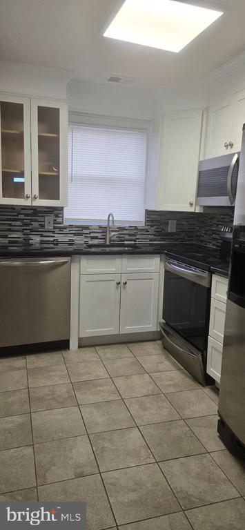 Building Photo - 1294 Cooper St