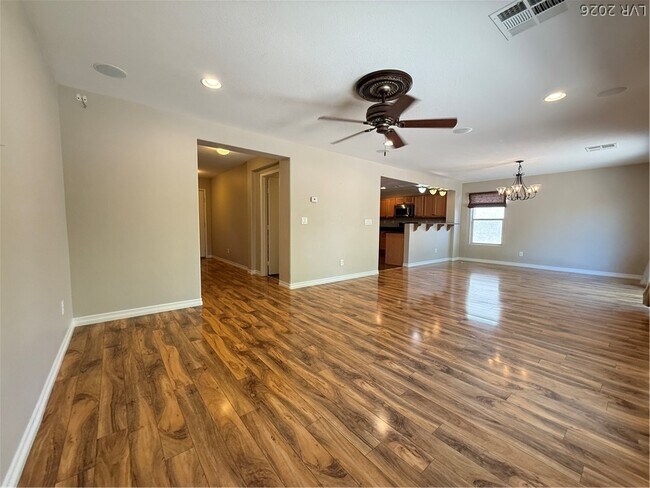 Building Photo - 856 Pittston Ave