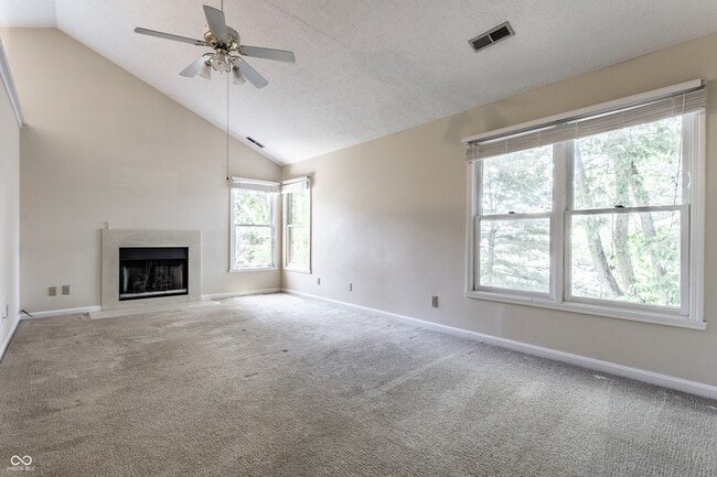 Building Photo - 795 Grace Dr