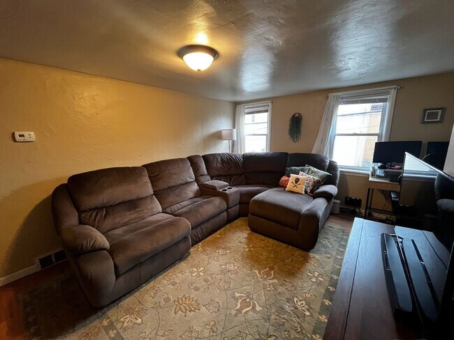 Building Photo - 23 Enon Wy