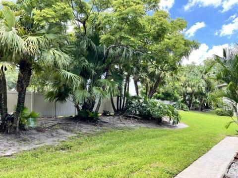 Building Photo - 6520 Chasewood Dr