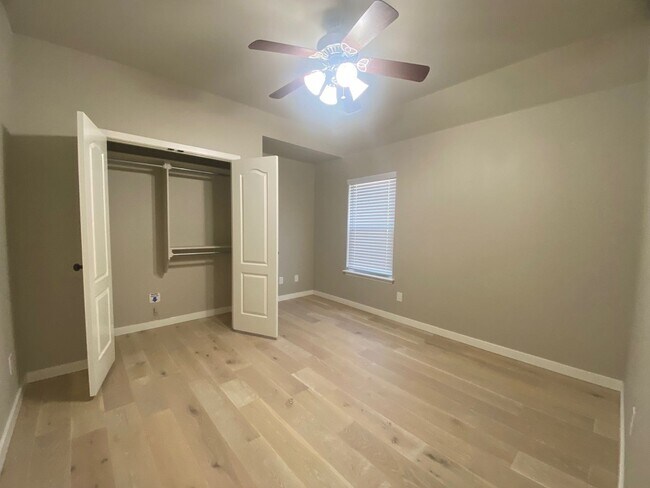 Building Photo - Jenks Schools! Prepare to fall in love wit...