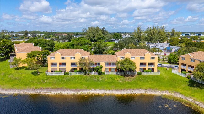 Building Photo - 5200 NW 31st Ave