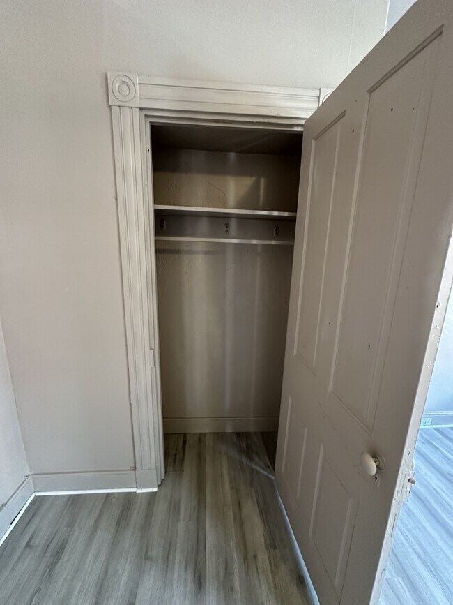 Building Photo - 356 Beaver St