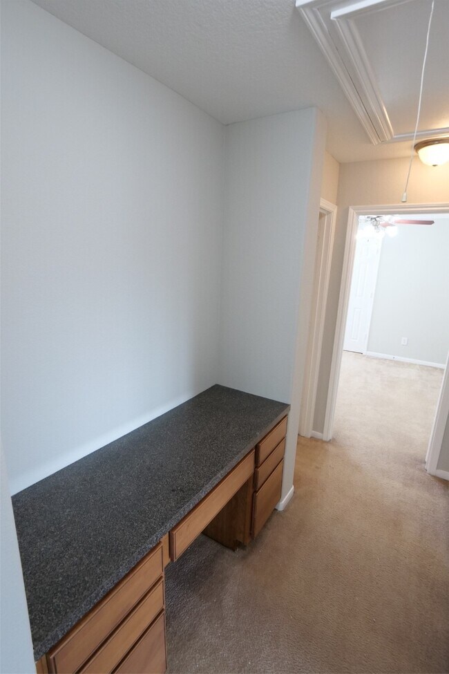 Building Photo - 26814 Harwood Heights Dr