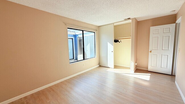 Building Photo - 228 Puddingstone Rd