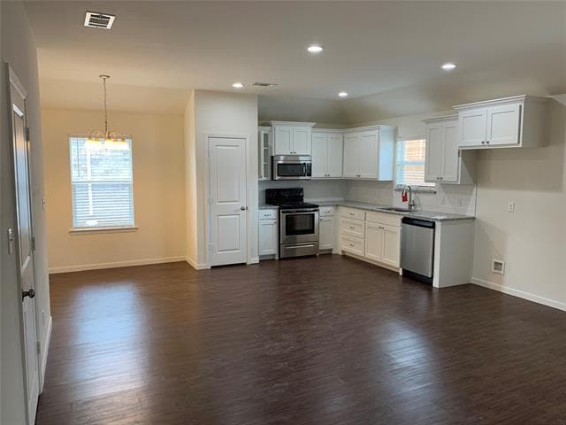 Building Photo - 3511 Brookstone Dr
