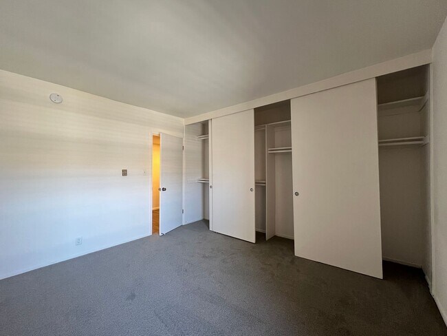 Building Photo - 2702 S Peck Ave