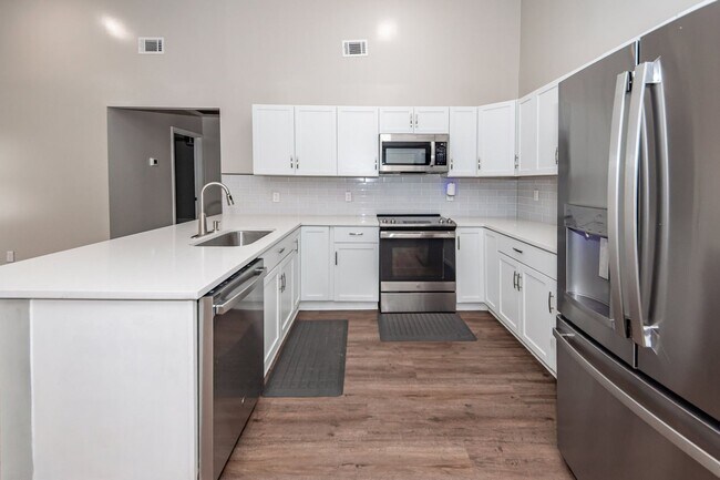 Building Photo - 3 Bedroom, 2 bathroom home in Moss Point - Ladson