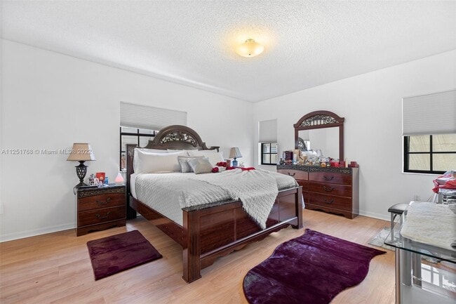 Building Photo - 3051 SW 114th Ave