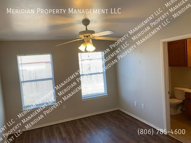 Building Photo - 305 North Chicago-