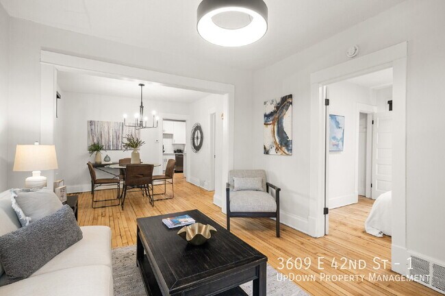 Building Photo - 3609 E 42nd St