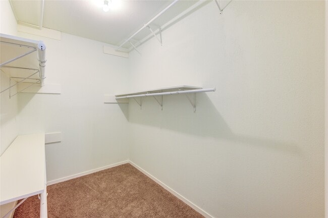 Building Photo - 2215 Squire Dobbins Dr