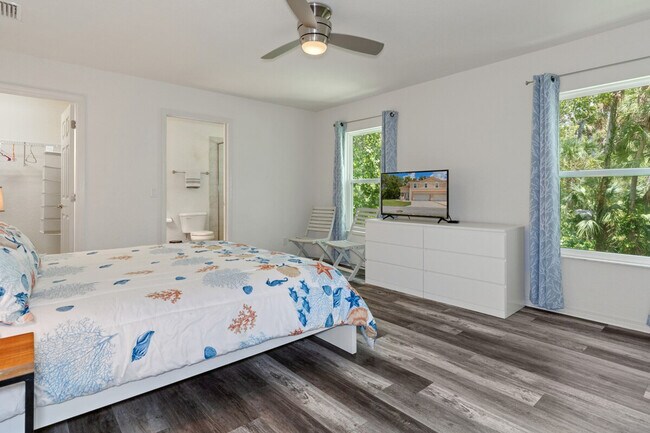 Building Photo - 10229 W Middleburg Loop