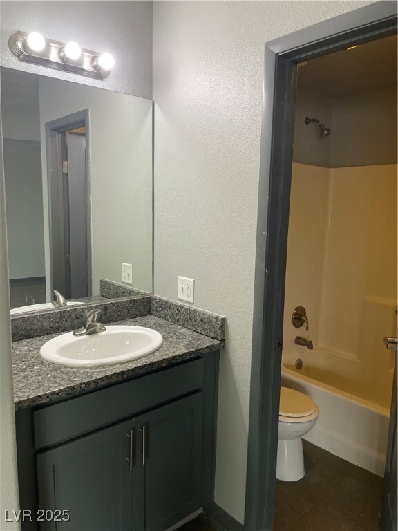 Building Photo - 223 N 9th St