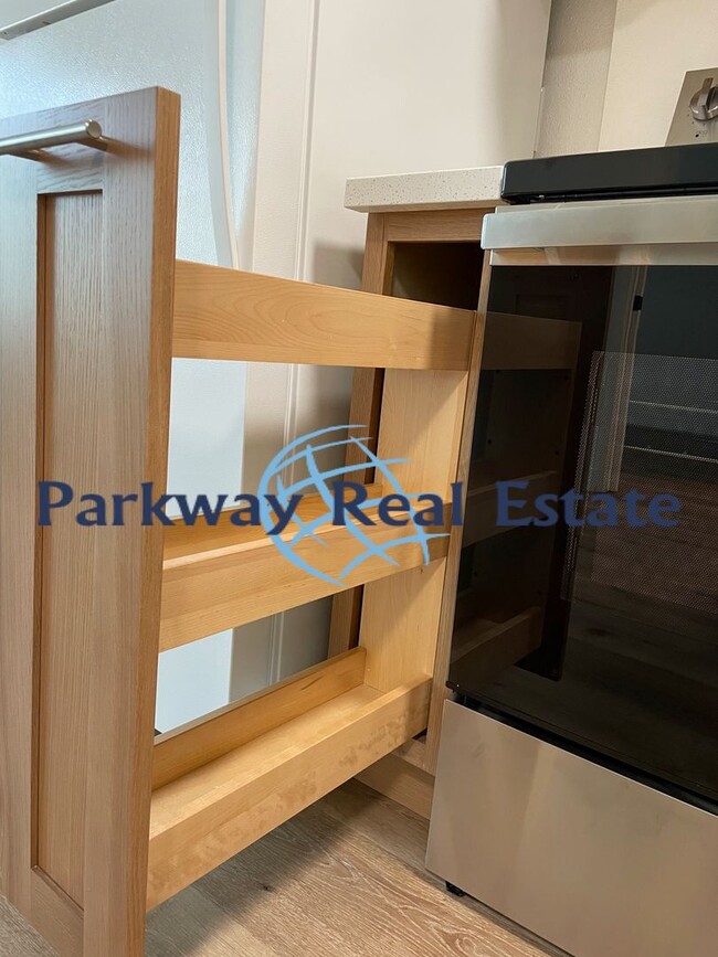Building Photo - Penthouse Condo in 55+ Community
