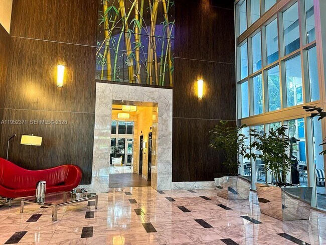 Building Photo - 185 SW 7th St